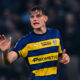 Giovanni Leoni in campo con la maglia gialloblù del Parma