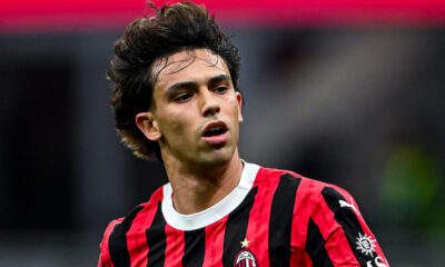 Joao Felix in campo con la maglia del Milan