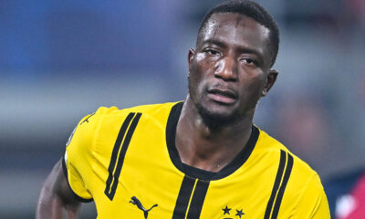 Serhou Guirassy in campo con il Borussia Dortmund durante una partita di Champions League