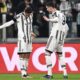 Federico Chiesa e Dusan Vlahovic in esultanza con la Juventus dopo il gol