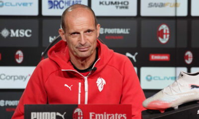 Massimiliano Allegri sorride in conferenza stampa a Milanello prima di una partita