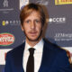 Massimo Ambrosini posa evento ufficiale