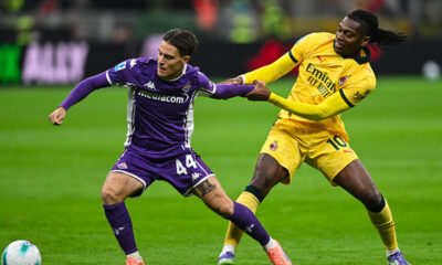 Nicolò Fagioli e Rafa Leão in azione durante Milan-Fiorentina allo stadio San Siro