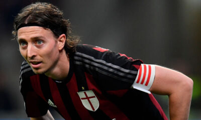 Riccardo Montolivo in campo con il Milan