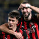 Saelemaekers e Pavlovic festeggiano il gol del Milan contro il Parma allo stadio Tardini